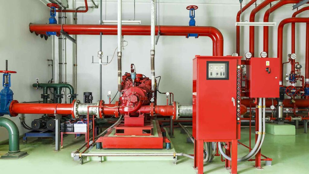 Máy bơm PCCC là thiết bị hỗ trợ cứu hỏa không thể thiếu trong các công trình lớn